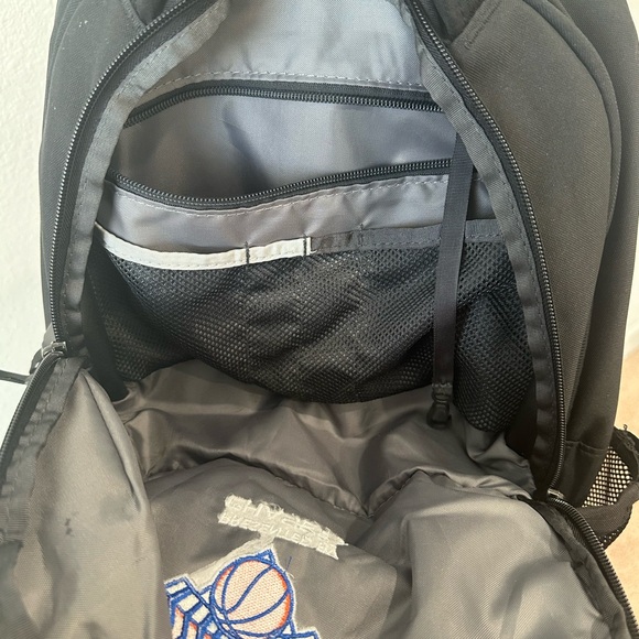 New York Knicks Backpack - Picture 3 of 6